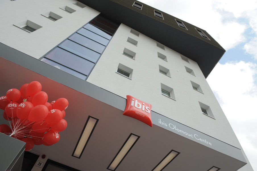 โรงแรมคอมฟอร์ต โอโลมอซ เซ็นเตอร์ ออลอโมตซ์ ภายนอก รูปภาพ